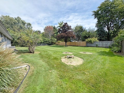 Tiny photo for 514 N Wintergarden Road, Bowling Green, OH 43402 (MLS # 10013503)