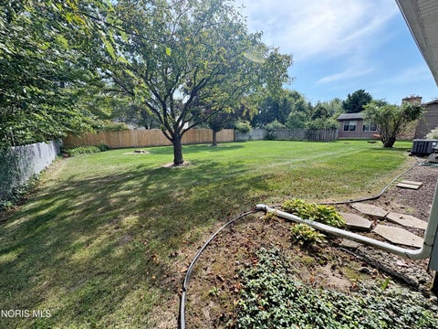 Tiny photo for 514 N Wintergarden Road, Bowling Green, OH 43402 (MLS # 10013503)