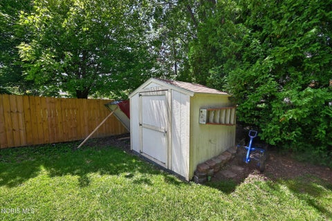 Tiny photo for 26702 Sheringham Road, Perrysburg, OH 43551 (MLS # 10009073)
