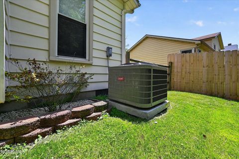 Tiny photo for 26702 Sheringham Road, Perrysburg, OH 43551 (MLS # 10009073)
