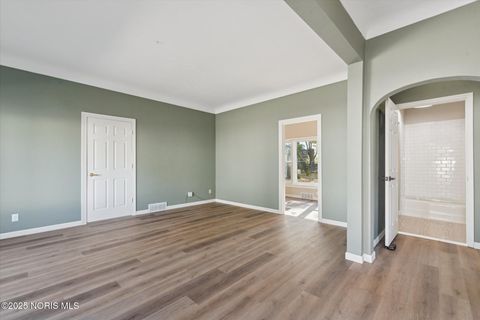 Tiny photo for 707 Park Street, Napoleon, OH 43545 (MLS # 10000382)