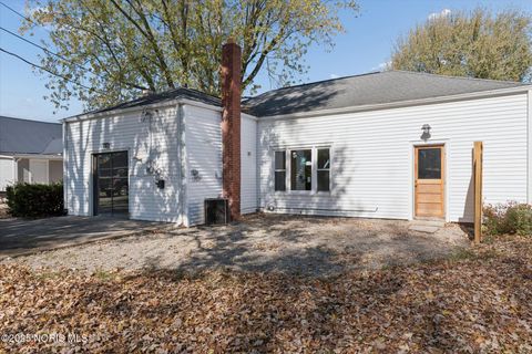 Tiny photo for 707 Park Street, Napoleon, OH 43545 (MLS # 10000382)