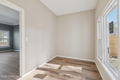 Tiny photo for 707 Park Street, Napoleon, OH 43545 (MLS # 10000382)