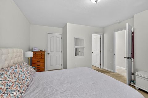 Tiny photo for 1966 Devinci Drive # B201, Toledo, OH 43615 (MLS # 10002056)