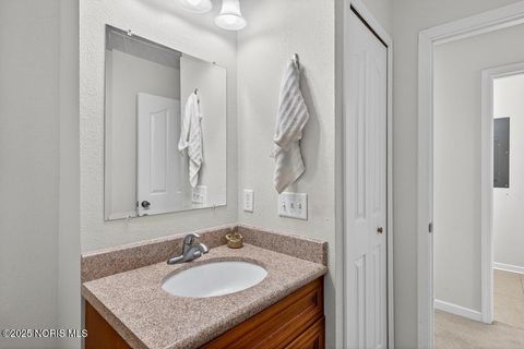 Tiny photo for 1966 Devinci Drive # B201, Toledo, OH 43615 (MLS # 10002056)