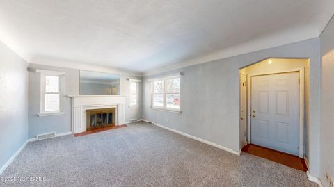 Tiny photo for 3308 Blackstone Drive, Toledo, OH 43608 (MLS # 10002116)