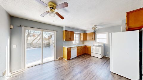 Tiny photo for 3308 Blackstone Drive, Toledo, OH 43608 (MLS # 10002116)