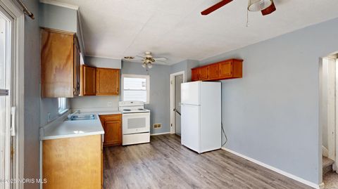 Tiny photo for 3308 Blackstone Drive, Toledo, OH 43608 (MLS # 10002116)