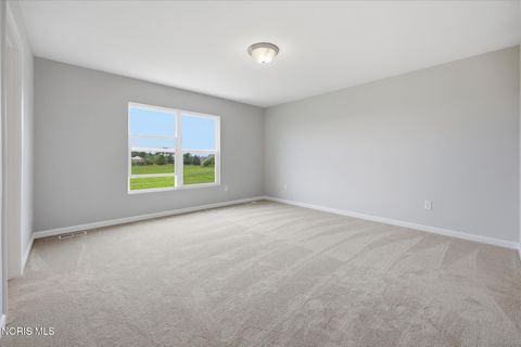 Tiny photo for 454 Cody Drive, Oregon, OH 43616 (MLS # 10010779)