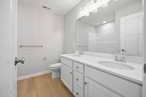 Tiny photo for 454 Cody Drive, Oregon, OH 43616 (MLS # 10010779)