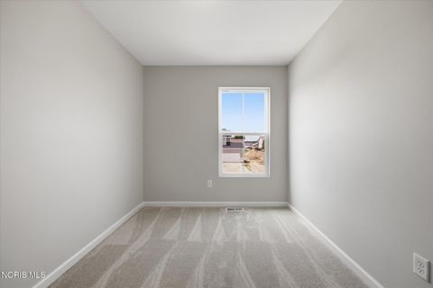 Tiny photo for 454 Cody Drive, Oregon, OH 43616 (MLS # 10010779)