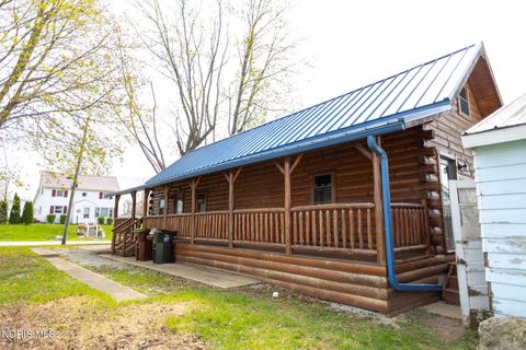 Tiny photo for 208 Stevens Street, Kenton, OH 43326 (MLS # 10006325)