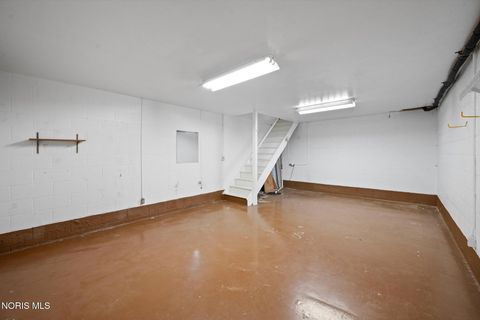 Tiny photo for 2585 W Village Drive, Toledo, OH 43614 (MLS # 10004824)