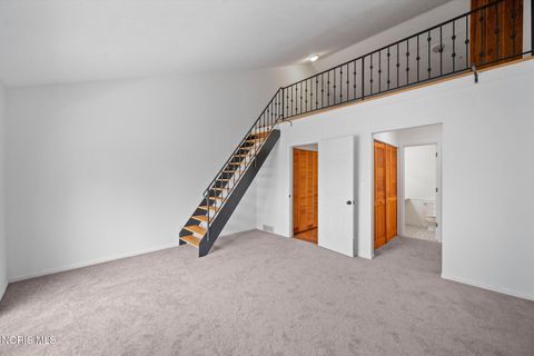 Tiny photo for 2585 W Village Drive, Toledo, OH 43614 (MLS # 10004824)