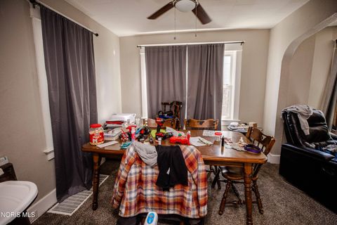 Tiny photo for 1806 Marne Avenue, Toledo, OH 43613 (MLS # 10006741)