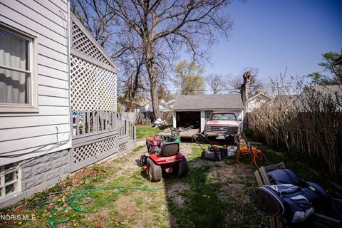 Tiny photo for 1806 Marne Avenue, Toledo, OH 43613 (MLS # 10006741)