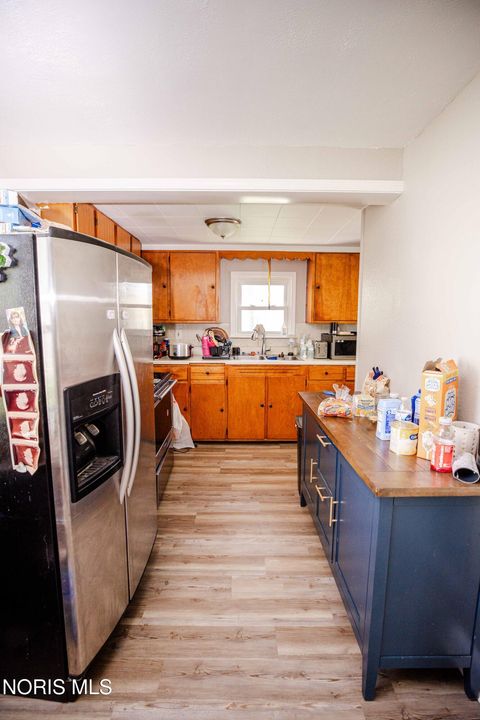 Tiny photo for 1806 Marne Avenue, Toledo, OH 43613 (MLS # 10006741)