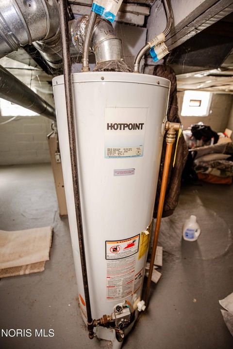 Tiny photo for 1806 Marne Avenue, Toledo, OH 43613 (MLS # 10006741)