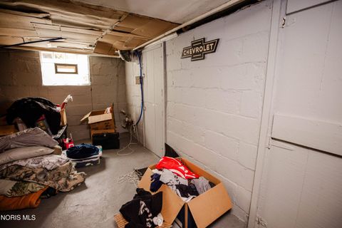 Tiny photo for 1806 Marne Avenue, Toledo, OH 43613 (MLS # 10006741)