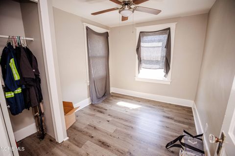 Tiny photo for 1806 Marne Avenue, Toledo, OH 43613 (MLS # 10006741)