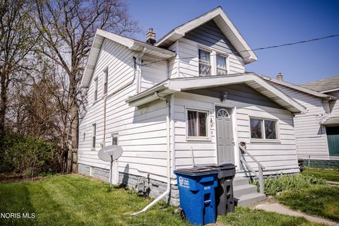 Tiny photo for 1806 Marne Avenue, Toledo, OH 43613 (MLS # 10006741)