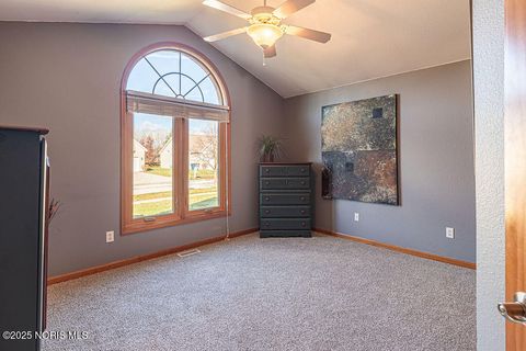 Tiny photo for 1566 N Redhawk Drive, Perrysburg, OH 43551 (MLS # 10001877)