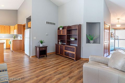 Tiny photo for 1566 N Redhawk Drive, Perrysburg, OH 43551 (MLS # 10001877)