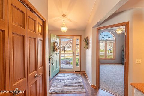 Tiny photo for 1566 N Redhawk Drive, Perrysburg, OH 43551 (MLS # 10001877)