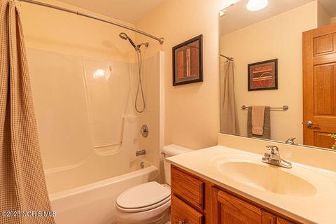 Tiny photo for 1566 N Redhawk Drive, Perrysburg, OH 43551 (MLS # 10001877)