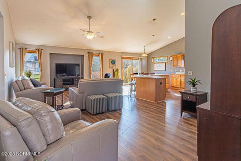 Tiny photo for 1566 N Redhawk Drive, Perrysburg, OH 43551 (MLS # 10001877)