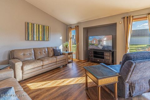 Tiny photo for 1566 N Redhawk Drive, Perrysburg, OH 43551 (MLS # 10001877)