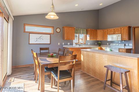 Tiny photo for 1566 N Redhawk Drive, Perrysburg, OH 43551 (MLS # 10001877)