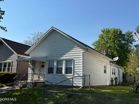 Tiny photo for 442 Walbridge Avenue, Toledo, OH 43609 (MLS # 10007637)