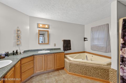 Tiny photo for 3952 Dalling Drive, Northwood, OH 43619 (MLS # 10003066)