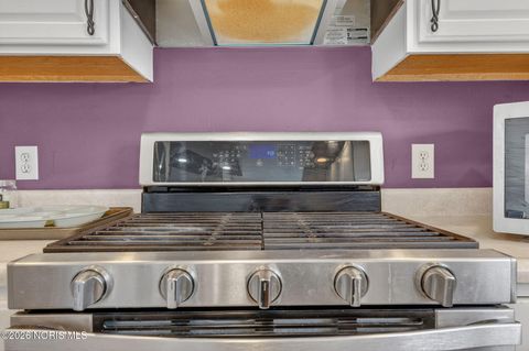 Tiny photo for 3952 Dalling Drive, Northwood, OH 43619 (MLS # 10003066)