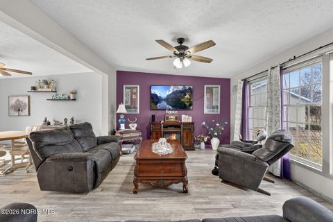 Tiny photo for 3952 Dalling Drive, Northwood, OH 43619 (MLS # 10003066)