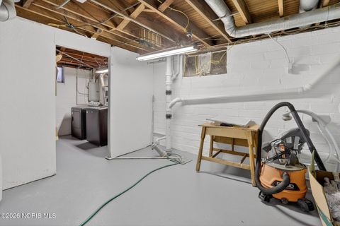 Tiny photo for 2340 Georgetown Avenue, Toledo, OH 43613 (MLS # 10002718)