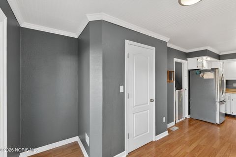 Tiny photo for 2340 Georgetown Avenue, Toledo, OH 43613 (MLS # 10002718)