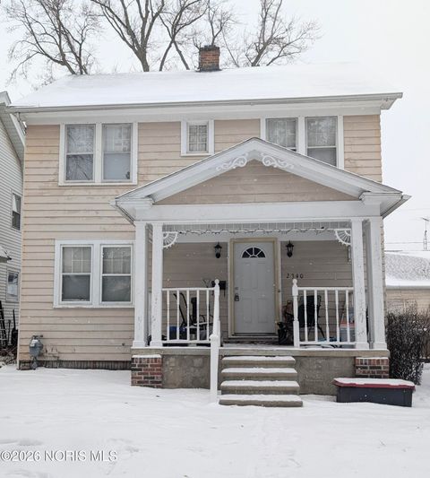 Photo of 2340 Georgetown Avenue, Toledo, OH 43613 (MLS # 10002718)