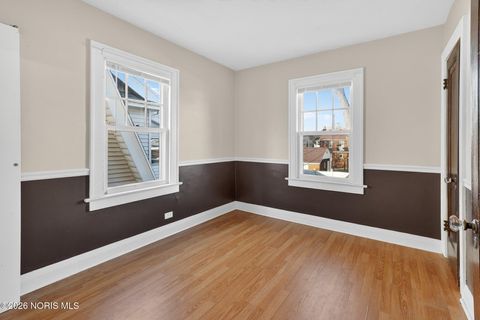 Tiny photo for 2340 Georgetown Avenue, Toledo, OH 43613 (MLS # 10002718)