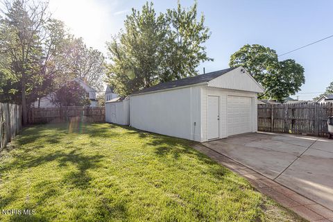 Tiny photo for 4103 Hearthstone Place, Toledo, OH 43613 (MLS # 10008460)