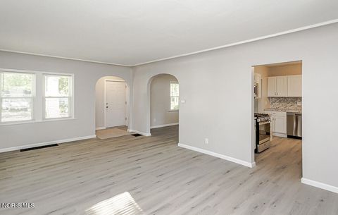 Tiny photo for 4103 Hearthstone Place, Toledo, OH 43613 (MLS # 10008460)