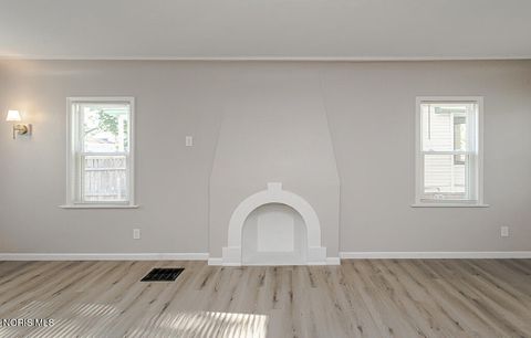Tiny photo for 4103 Hearthstone Place, Toledo, OH 43613 (MLS # 10008460)