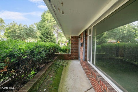 Tiny photo for 6006 Elden Dr DR, Sylvania, OH 43560 (MLS # 10011056)