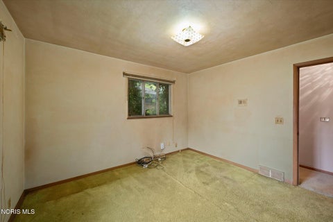 Tiny photo for 6006 Elden Dr DR, Sylvania, OH 43560 (MLS # 10011056)