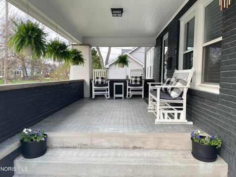 Tiny photo for 606 River Road, Maumee, OH 43537 (MLS # 10006614)