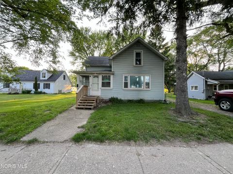 Photo of 713 East Street, Liberty Center, OH 43532 (MLS # 10008439)