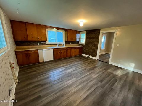 Tiny photo for 713 East Street, Liberty Center, OH 43532 (MLS # 10008439)