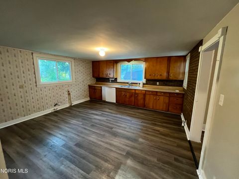 Tiny photo for 713 East Street, Liberty Center, OH 43532 (MLS # 10008439)