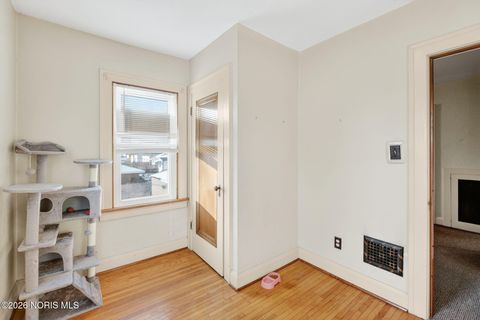 Tiny photo for 2352 108th Street, Toledo, OH 43611 (MLS # 10002902)